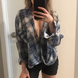 Uniq linen plaid wrap top
